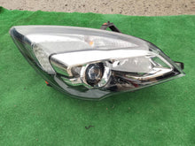 Laden Sie das Bild in den Galerie-Viewer, Frontscheinwerfer Opel Meriva B 13372334 Rechts Scheinwerfer Headlight SCH5621325283vc