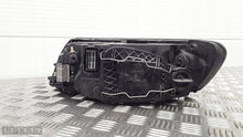 Laden Sie das Bild in den Galerie-Viewer, Frontscheinwerfer Volvo V50 30763034 Rechts Scheinwerfer Headlight SCH8415666296qh