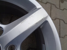 Laden Sie das Bild in den Galerie-Viewer, 1x Alufelge 16 Zoll 6.5" 5x112 42ET Silber 3AA071496A VW Passat Rim Wheel FEL1898455910hw