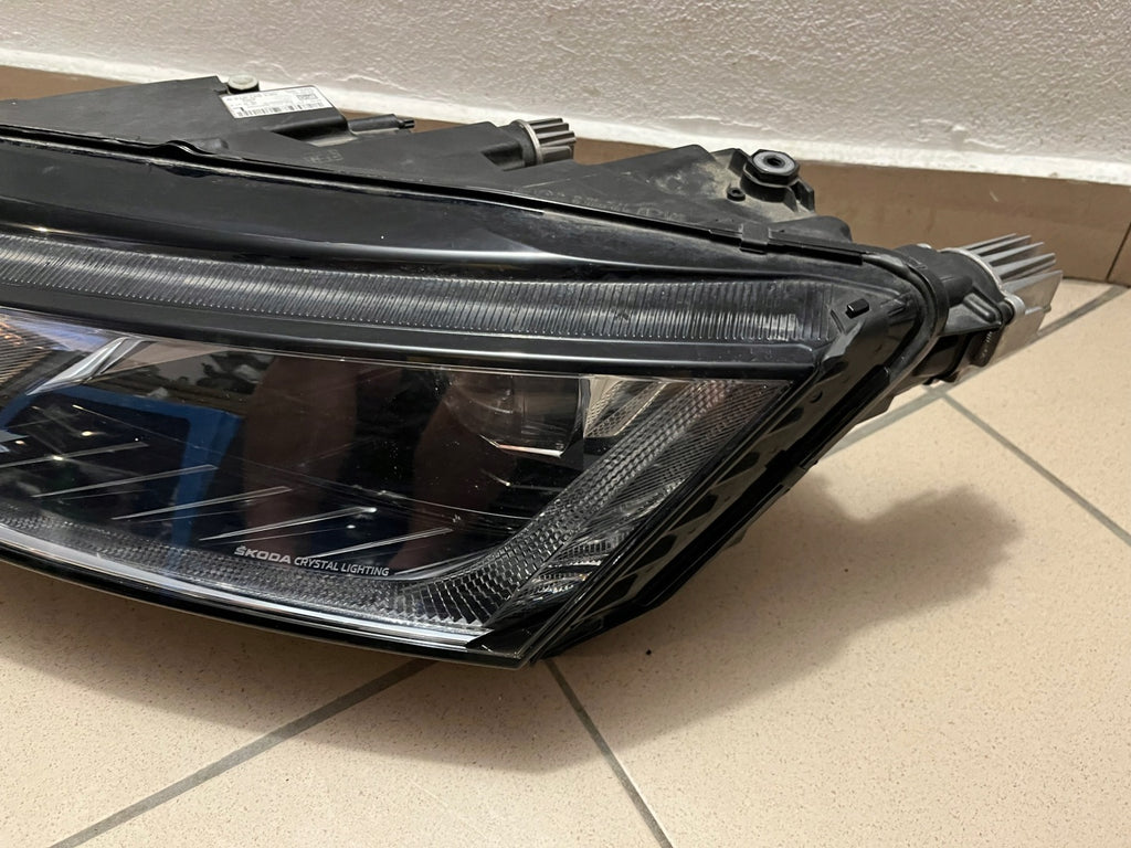 Frontscheinwerfer Skoda Octavia IV 5E4941015B Full LED Links Headlight SCH9125668122vs