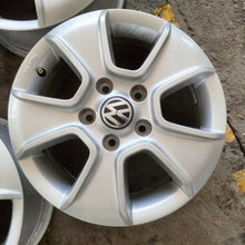 Load image into Gallery viewer, 4x Alufelge 16 Zoll 6.5" 5x120 62ET Glanz Silber 2H0071496 VW Amarok Rim Wheel FEL3625633769xc