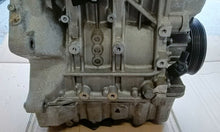 Load image into Gallery viewer, Motor Skoda I DKRC 1.0 TSI 110PS 81kW 15TKm Benzin Engine Unkomplett MOT9373535630mb