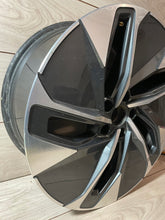 Load image into Gallery viewer, 1x Alufelge 19 Zoll 8.0" 5x112 11A601025M VW Id.5 Id.4 Rim Wheel FEL2669106216et