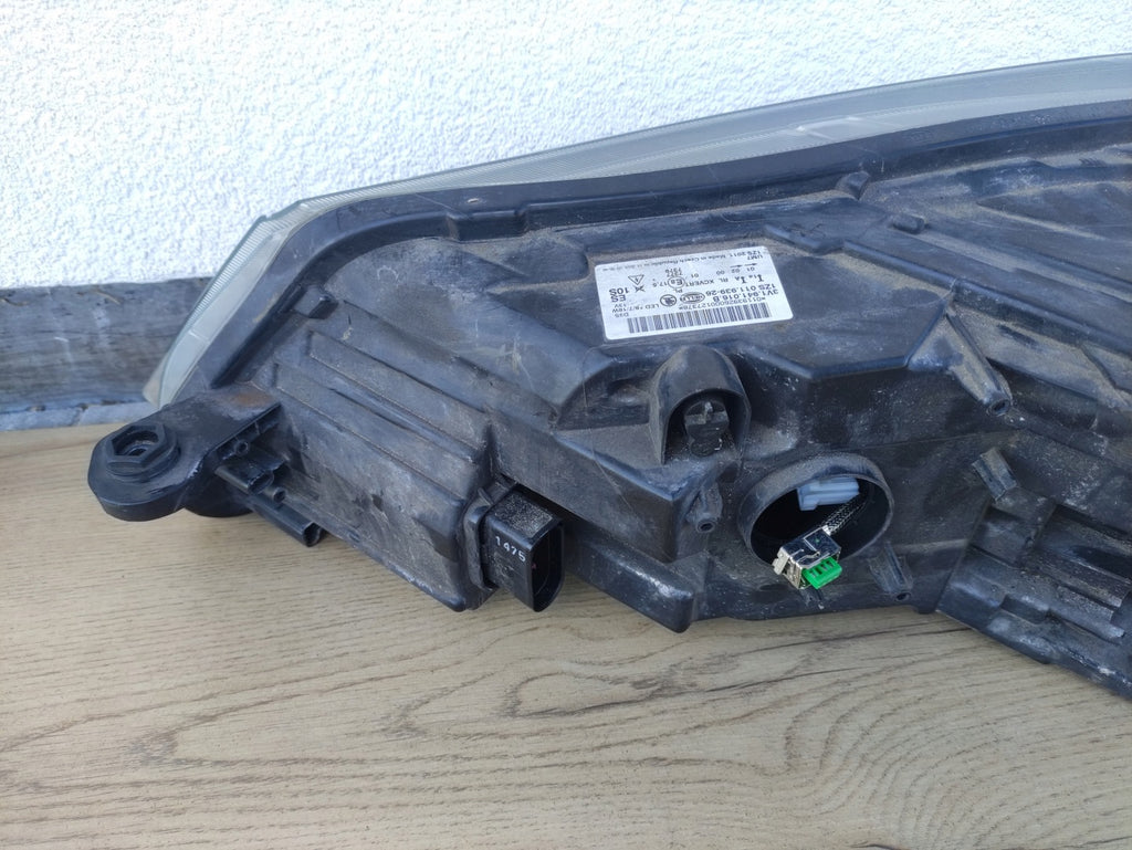 Frontscheinwerfer Skoda Superb III 3V1941016B Xenon Rechts Headlight SCH9178899937pb