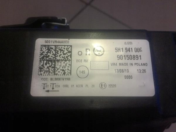 Frontscheinwerfer VW Golf VIII 5H1941006 LED Ein Stück (Rechts oder Links) SCH5378876953yk