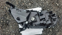 Laden Sie das Bild in den Galerie-Viewer, Frontscheinwerfer Honda Crv Cr-V 71710-3A0 Full LED Links Scheinwerfer Headlight