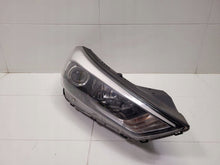 Load image into Gallery viewer, Frontscheinwerfer Hyundai Tucson 92102-D7100 SKU12000 Rechts Headlight