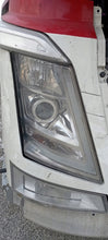 Load image into Gallery viewer, Frontscheinwerfer Volvo 22239244 Xenon Rechts Scheinwerfer Headlight SCH4426750990yl