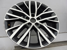 Load image into Gallery viewer, 1x Alufelge 18 Zoll 7.5" 5x112 46ET Glanz Schwarz 5F0601025 Seat Leon Rim Wheel FEL7313270872ex