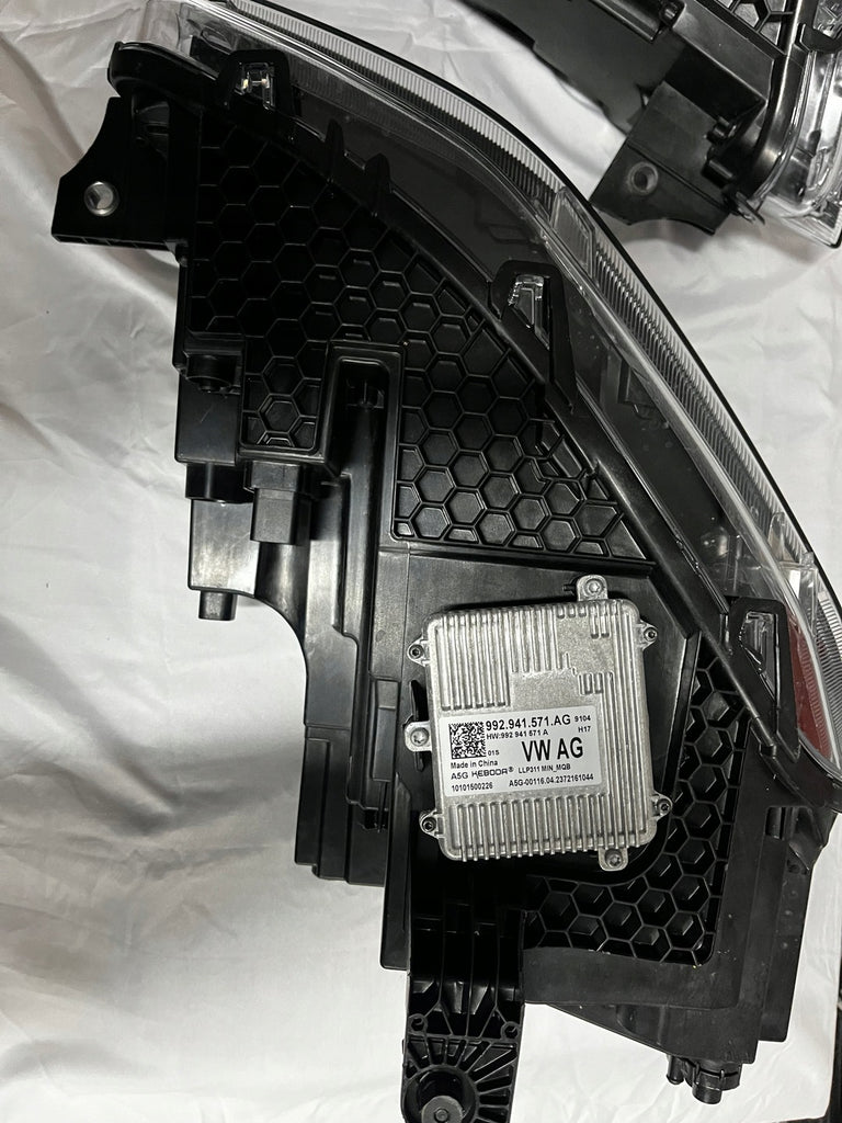 Frontscheinwerfer VW Caddy 2K8941035N Ein Stück (Rechts oder Links) Headlight SCH8042437026kz