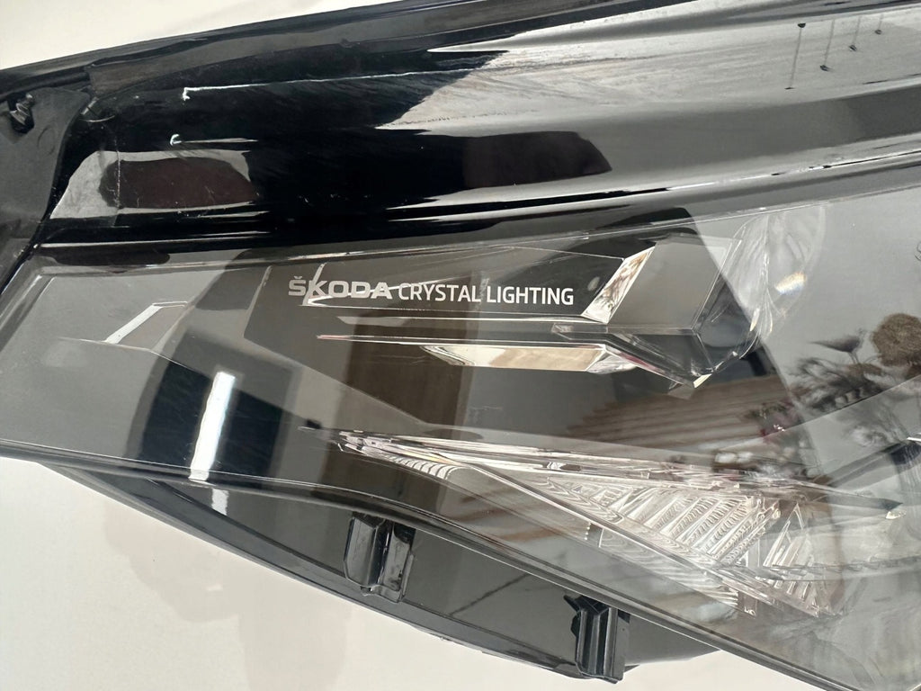 Frontscheinwerfer Skoda Enyaq IV 5LB941016H Rechts Scheinwerfer Headlight SCH6740857500op