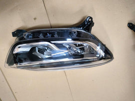 Frontscheinwerfer Renault Captur 260101671R LED Rechts Scheinwerfer Headlight SCH5590856176sv