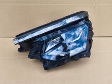 Laden Sie das Bild in den Galerie-Viewer, Frontscheinwerfer Skoda Kamiq 655941015C Full LED Ein Stück (Rechts oder Links) SCH6472331039ma