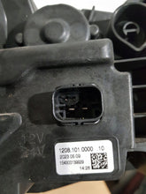 Laden Sie das Bild in den Galerie-Viewer, Frontscheinwerfer BMW 2 Active Tourer U06 5A42243-08 LED Links Headlight SCH8379128507cq