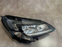 Load image into Gallery viewer, Frontscheinwerfer Opel Corsa E 39108227 Rechts Scheinwerfer Headlight SCH7618543437nc