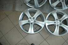 Load image into Gallery viewer, 4x Alufelge 17 Zoll 7.5" 5x112 40ET Glanz Silber A2134011200 Mercedes-Benz FEL9305230009im