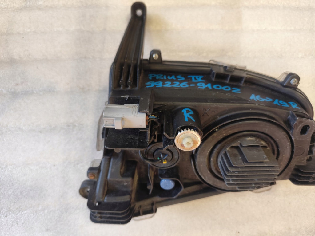 Frontscheinwerfer Toyota Prius 99226-91002 Rechts Scheinwerfer Headlight SCH3652678817jv