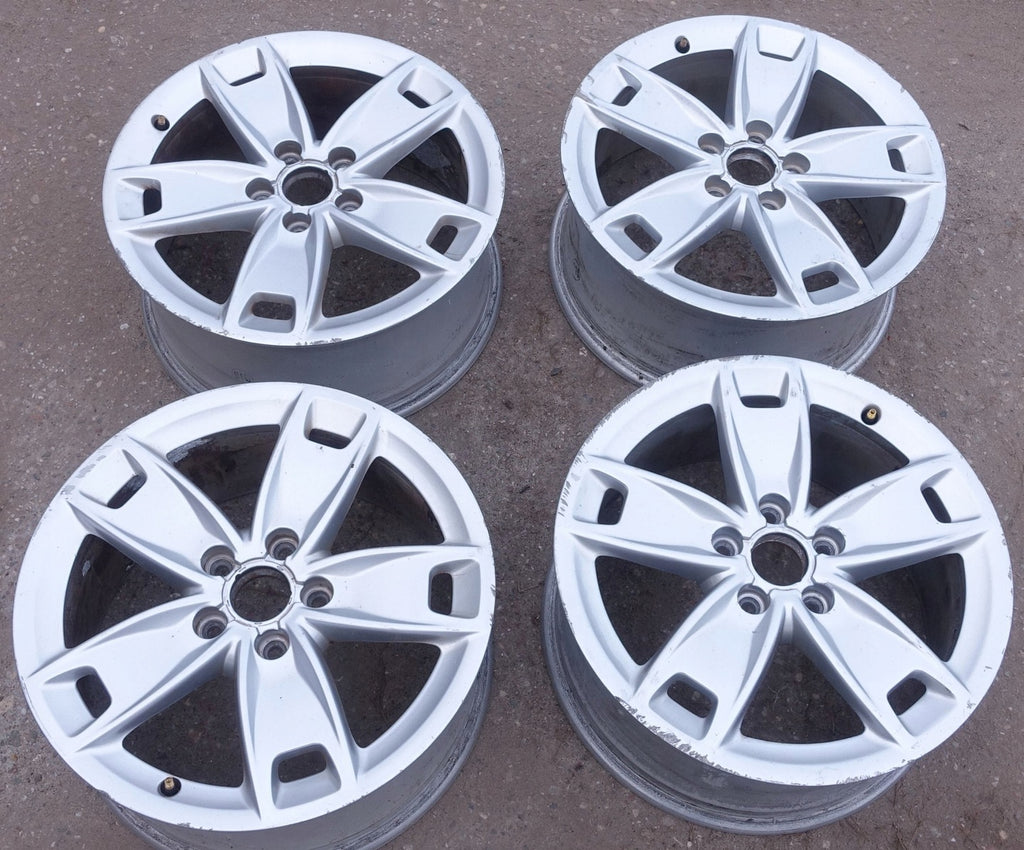 4x Alufelge 17 Zoll 7.5" 5x112 56ET Silber 8P0601025BL Audi A3 Rim Wheel