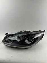 Laden Sie das Bild in den Galerie-Viewer, Frontscheinwerfer Ford Kuga I 2452445 Links Scheinwerfer Headlight SCH8787179879uw
