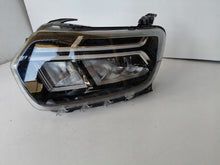 Laden Sie das Bild in den Galerie-Viewer, Frontscheinwerfer Dacia Duster 260602515R Full LED Links Scheinwerfer Headlight