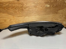 Laden Sie das Bild in den Galerie-Viewer, Frontscheinwerfer Kia Ceed 92101J7100 LED Links Scheinwerfer Headlight