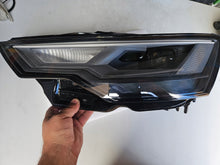 Laden Sie das Bild in den Galerie-Viewer, Frontscheinwerfer Audi A6 C8 4K0941033 1ZX013376-01 Full LED Links Headlight