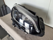 Laden Sie das Bild in den Galerie-Viewer, Frontscheinwerfer Mercedes-Benz W246 A2479067001 Rechts Scheinwerfer Headlight SCH7675997497uc