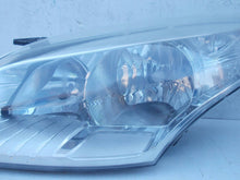 Laden Sie das Bild in den Galerie-Viewer, Frontscheinwerfer Renault Megane III 260100017R Ein Satz Scheinwerfer Headlight SCH1102419997yy