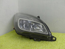 Laden Sie das Bild in den Galerie-Viewer, Frontscheinwerfer Opel Meriva 13372320 Halogen Rechts Scheinwerfer Headlight