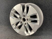 Laden Sie das Bild in den Galerie-Viewer, 1x Alufelge 16 Zoll 7.0&quot; 5x112 5E3601025AH Skoda Octavia Iv Rim Wheel