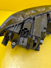 Laden Sie das Bild in den Galerie-Viewer, Frontscheinwerfer VW Touran 5TB941035E LED Links Scheinwerfer Headlight SCH1808886034hv
