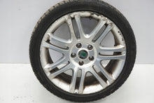 Laden Sie das Bild in den Galerie-Viewer, 1x Alufelge 18 Zoll 7.5&quot; 5x112 46ET Glanz Silber 3T0601025 Skoda Superb Ii