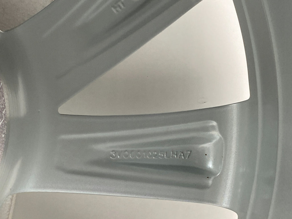 1x Alufelge 18 Zoll 7.0" 5x112 44ET 3V0601025AL Skoda Superb Iii Rim Wheel