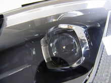 Load image into Gallery viewer, Frontscheinwerfer VW Tiguan 5NB941081H LED Ein Stück (Rechts oder Links)