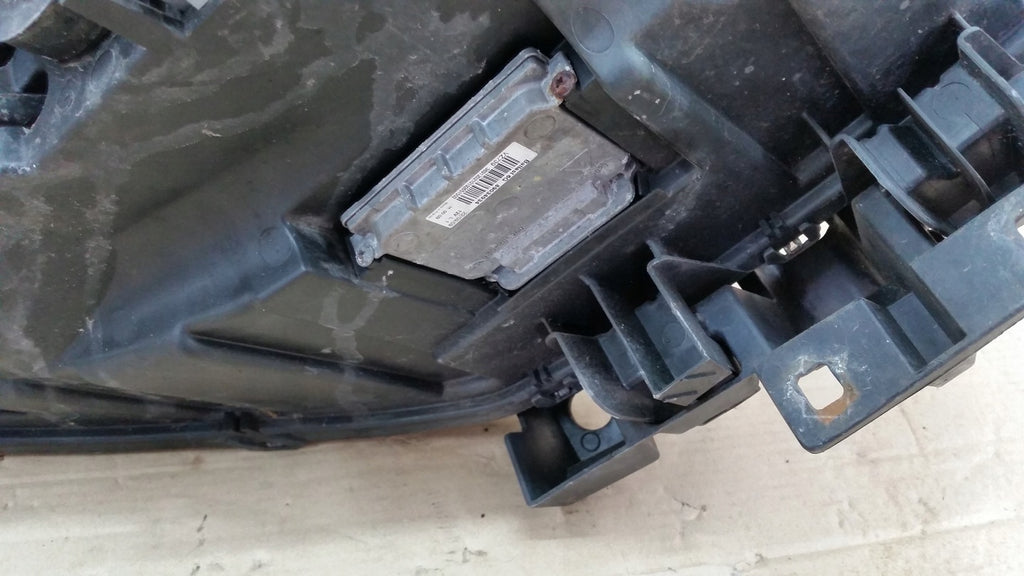 Frontscheinwerfer Renault Scenic 260607549R Xenon Ein Stück (Rechts oder Links) SCH6327460365mm