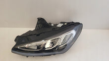Laden Sie das Bild in den Galerie-Viewer, Frontscheinwerfer BMW Active Tourer U06 5A42243-06 LED Links Headlight SCH2023539650wm