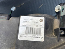 Laden Sie das Bild in den Galerie-Viewer, Frontscheinwerfer BMW X3 F25 7217297 Vorderseite Scheinwerfer Headlight SCH1098815619mh