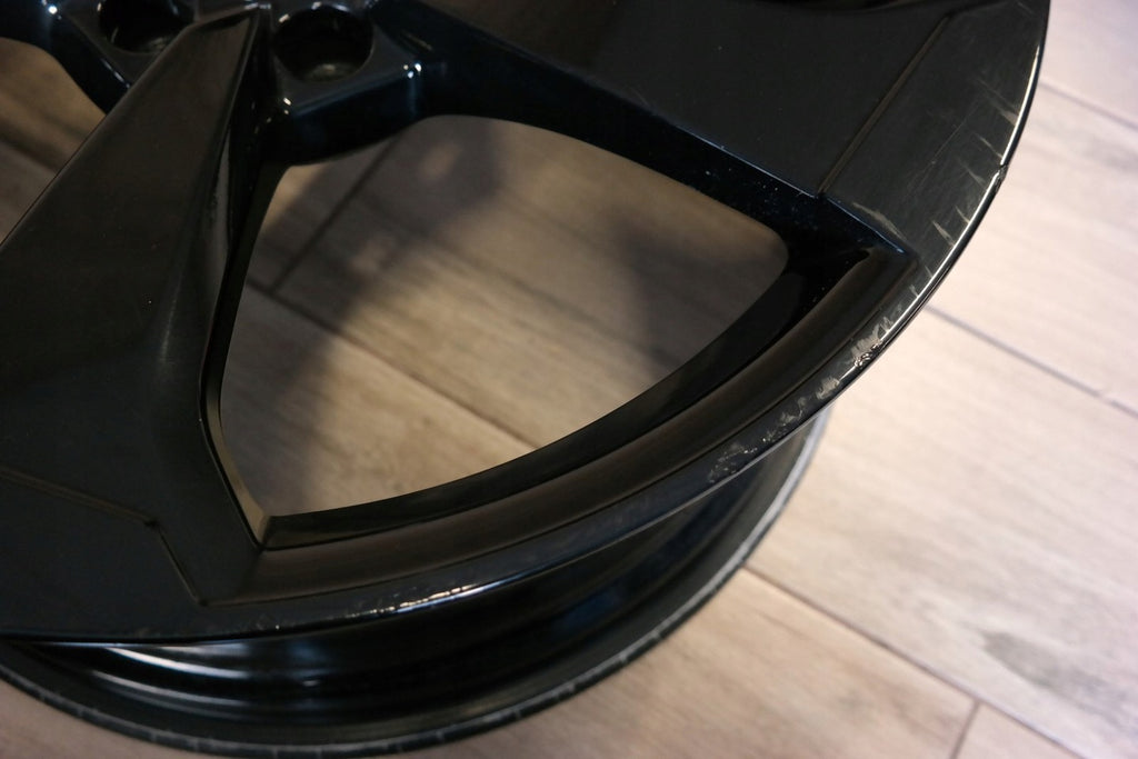 1x Alufelge 20 Zoll 9.0" 5x112 34ET 8W0601025CF Audi A4 B9 Rim Wheel