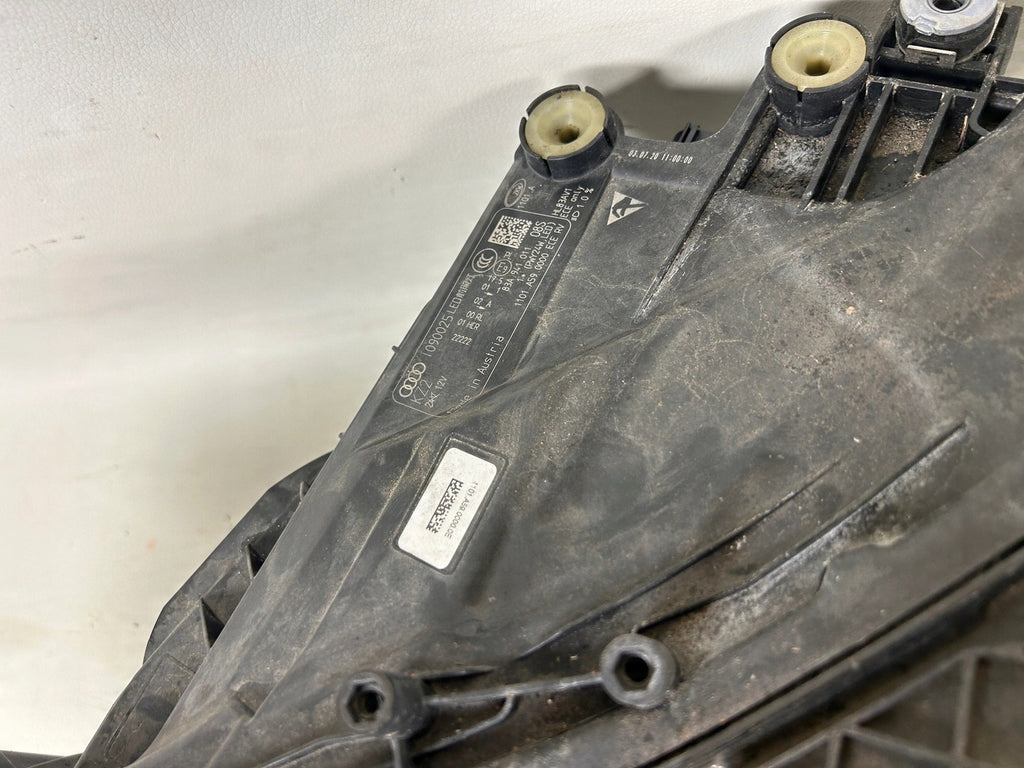 Frontscheinwerfer Audi Q3 83A941011 Ein Stück (Rechts oder Links) Headlight