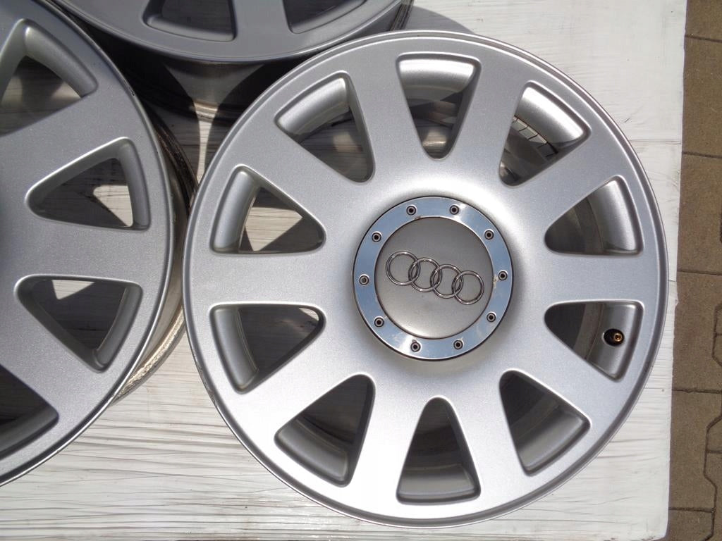 1x Alufelge 16 Zoll 7.0" 5x112 45ET Glanz Silber 4A0601025P Audi B5 Rim Wheel