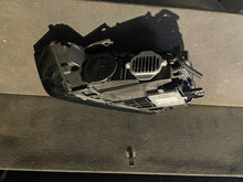 Laden Sie das Bild in den Galerie-Viewer, Frontscheinwerfer Audi Q3 Xenon Rechts Scheinwerfer Headlight SCH8185569688ib