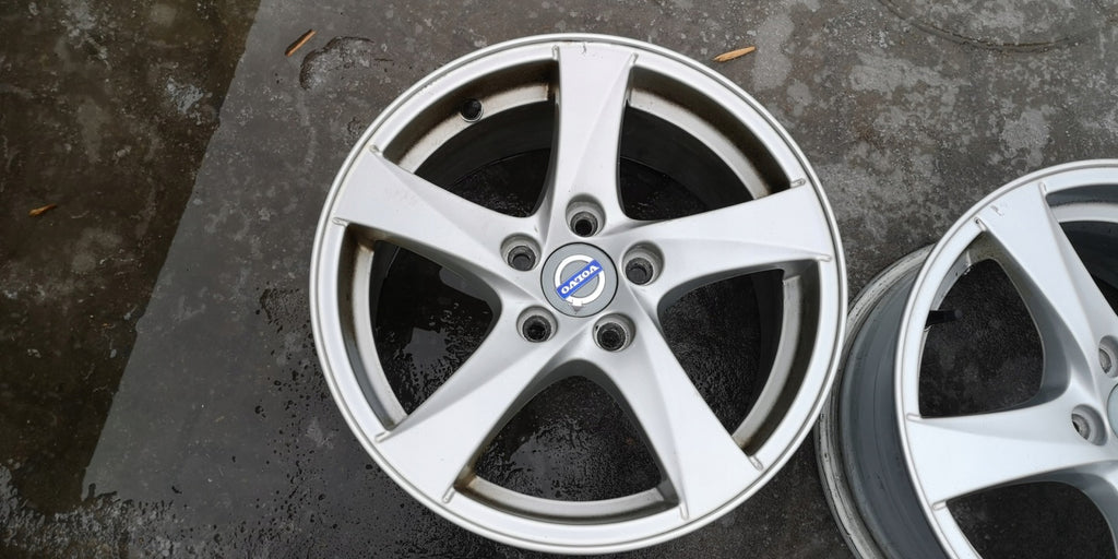 4x Alufelge 16 Zoll 7.0" 5x108 50ET Glanz Silber 31423046 Volvo V70 I V60 S60 FEL9105170772kn