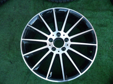 Laden Sie das Bild in den Galerie-Viewer, 1x Alufelge 19 Zoll 7.5" 5x112 49ET A1774011600 Mercedes-Benz Amg Rim Wheel FEL7305632205lz