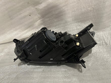 Load image into Gallery viewer, Frontscheinwerfer Dacia Sandero III Logan Jogger 260102586R LED Rechts Headlight SCH2236846526pk