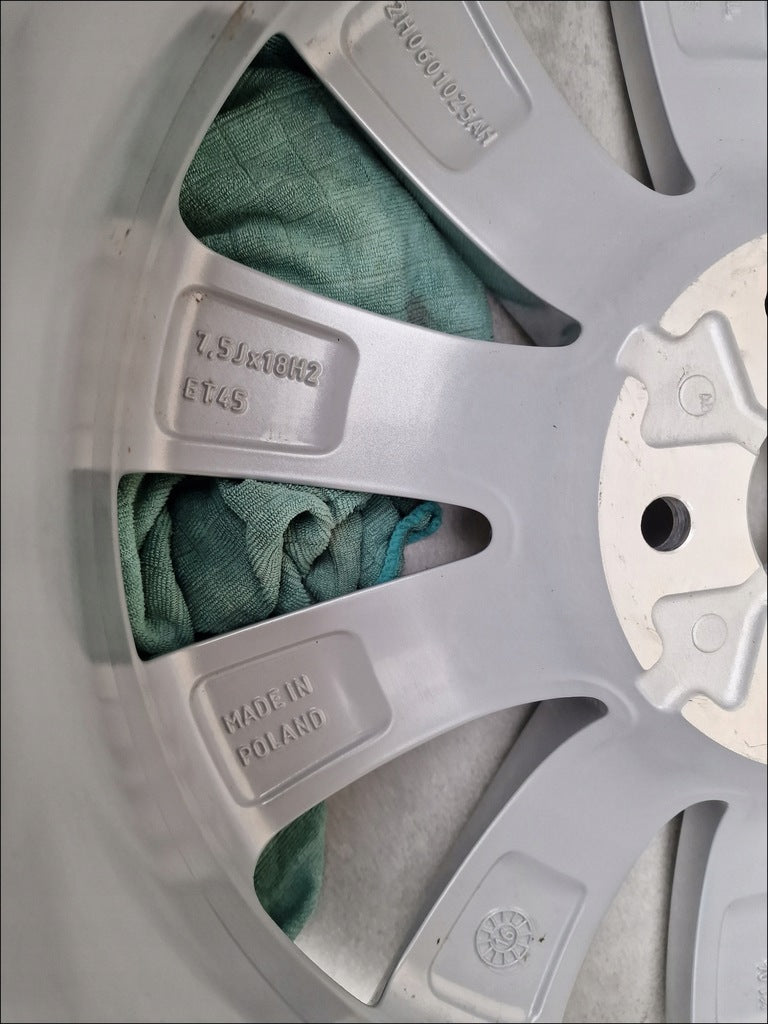 1x Alufelge 18 Zoll 7.5" 5x120 45ET 2H0601025AH VW Amarok Transporter Rim Wheel FEL5849463721hh