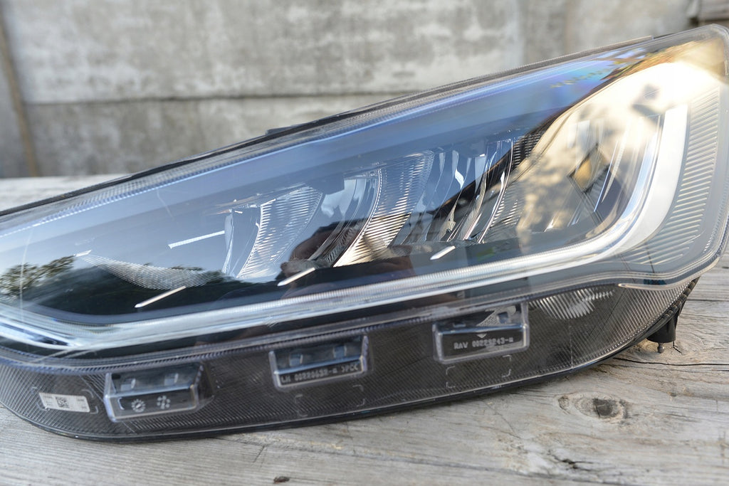 Frontscheinwerfer Ford Focus NX7B-13E015-CD Links Scheinwerfer Headlight