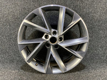 Laden Sie das Bild in den Galerie-Viewer, 1x Alufelge 18 Zoll 8.0" 5x112 44ET Glanz 3V0601025AP Mg Superb Iii Rim Wheel FEL3457724134fh