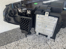Laden Sie das Bild in den Galerie-Viewer, Frontscheinwerfer BMW G42 85122000 Rechts Scheinwerfer Headlight SCH2677619468qk