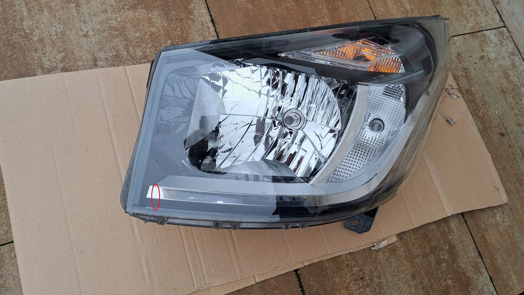 Frontscheinwerfer Renault Trafic III 260608912R Links Scheinwerfer Headlight