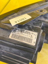 Load image into Gallery viewer, Frontscheinwerfer VW Passat B7 3AB941752 Xenon Rechts Scheinwerfer Headlight SCH4890589791ep
